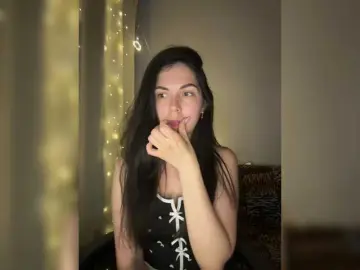 Vika19981  live sex cam