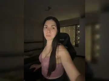 Vika19981  live sex cam