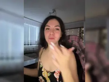 Vika19981  live sex cam