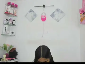 Curvylattina  live sex cam