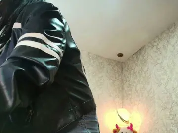 Graceblu  live sex cam