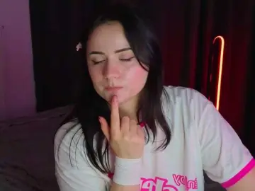 Kissy3missy  live sex cam