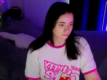 Kissy3missy  live sex cam