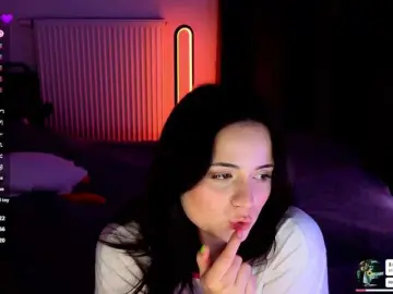 Kissy3missy  live sex cam