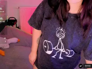 Kissy3missy  live sex cam