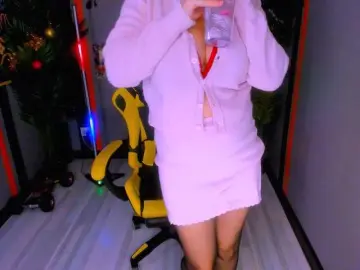 AnaMills  live sex cam