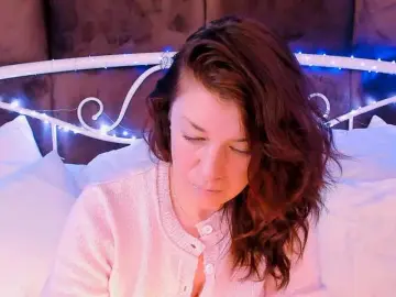 AnaMills  live sex cam