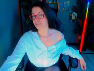 AnaMills  live sex cam