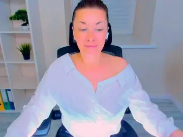 AnaMills  live sex cam