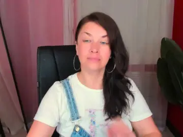 AnaMills  live sex cam