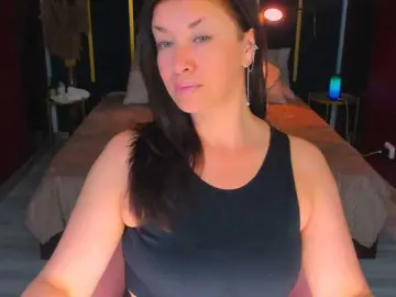 AnaMills  live sex cam