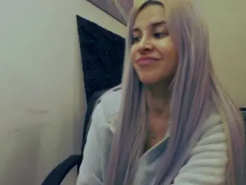 AryaJoliee  live sex cam