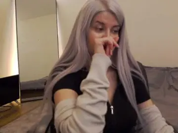 AryaJoliee  live sex cam