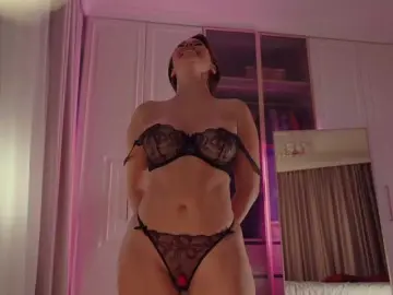 MilaDYstarlig  live sex cam