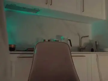 MilaDYstarlig  live sex cam