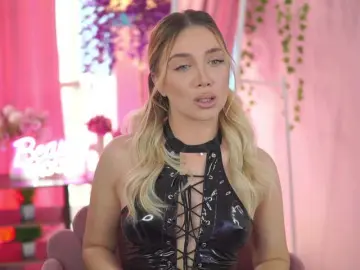 NadyaBlue  live sex cam