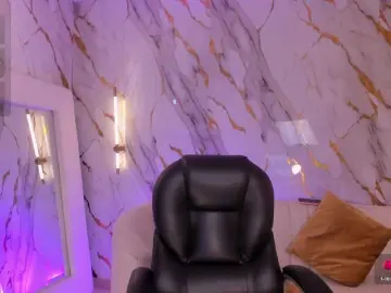 ViolettHansson  live sex cam