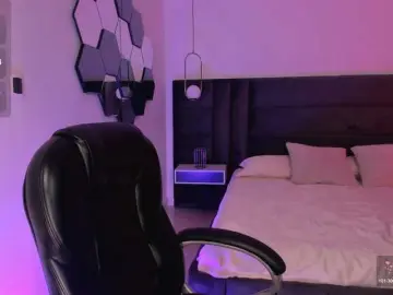 ViolettHansson  live sex cam