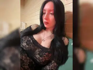 WeQueen-  live sex cam