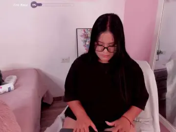 Briana-Goldd  live sex cam