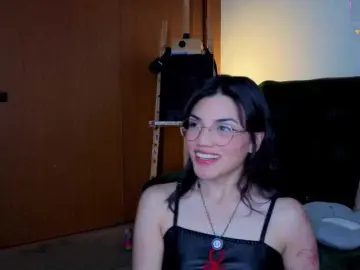 Brielaveneno  live sex cam