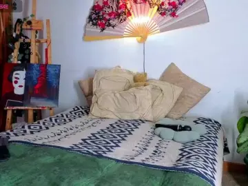 Brielaveneno  live sex cam