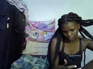 Cute-aliyah  live sex cam