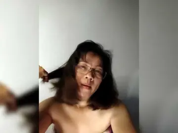 Hill6969  live sex cam