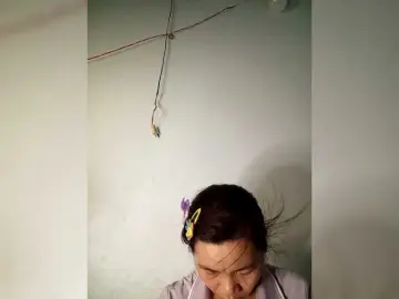 Hill6969  live sex cam