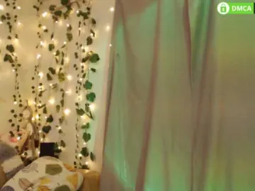 LavinellsX  live sex cam