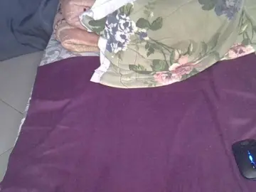 Prettyyas  live sex cam