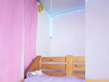 Pocahontassex  live sex cam