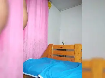 Pocahontassex  live sex cam