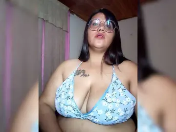 Pocahontassex  live sex cam