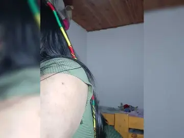 Pocahontassex  live sex cam