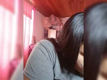 Pocahontassex  live sex cam