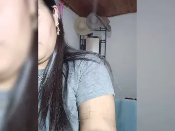 Pocahontassex  live sex cam