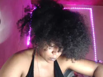 Cherryu  live sex cam