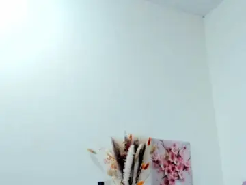 Eimy-saenzx  live sex cam