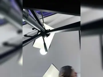 ElizHarper  live sex cam