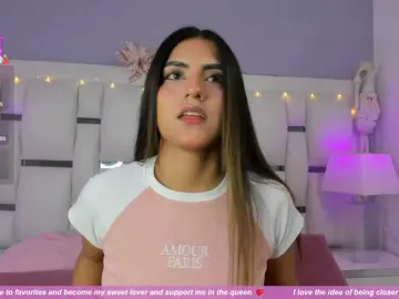 ElizHarper  live sex cam