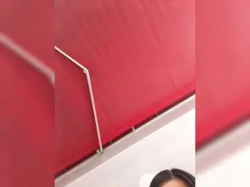 ElizHarper  live sex cam