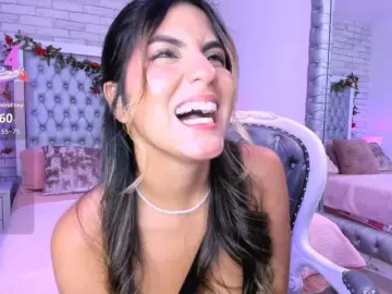 ElizHarper  live sex cam