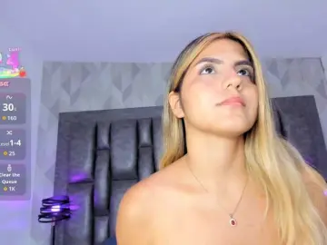 ElizHarper  live sex cam