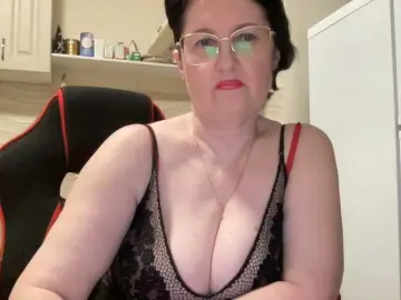 HotMilfPussy  live sex cam