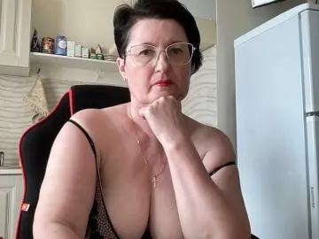 HotMilfPussy  live sex cam