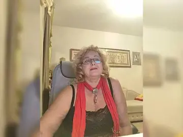 KarinkaSweet  live sex cam