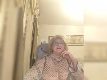 KarinkaSweet  live sex cam