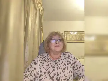 KarinkaSweet  live sex cam