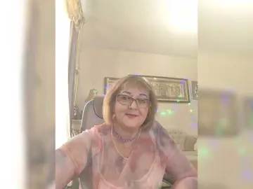 KarinkaSweet  live sex cam